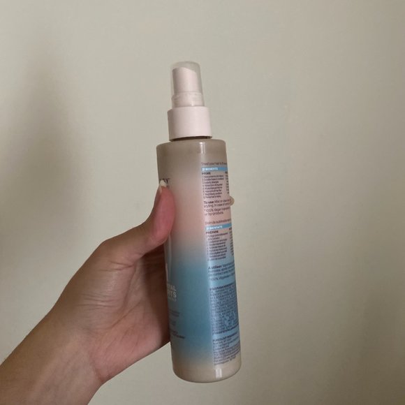 Pureology 21 Benefits Color Fanatic Multi-Tasking Leave-In Spray - Picture 5 of 5